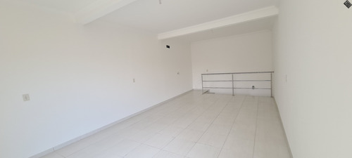 Imagem 7 de 24 de Loja Térrea, Londrina Center, Frente De Rua, Mezanino - Vilas Do Atlântico - Lj00052