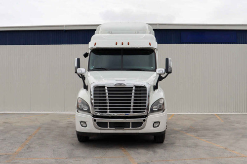 Freightliner Cascadia Dd15 475hp Fuller 18 Vel Std., 02 Ocu