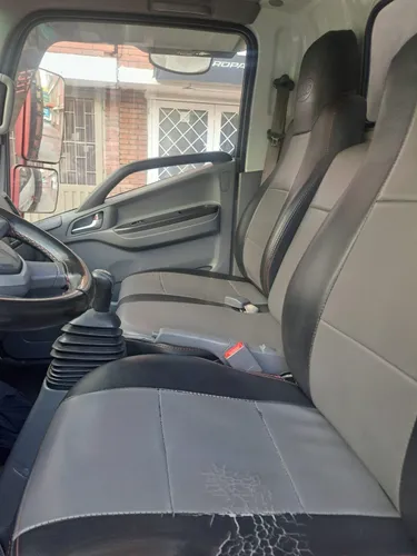 Camión Jac Jkr Larga 1042 Estacas Único Dueño