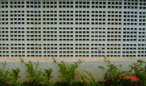 Cobogó / Elemento Vazado - Modelo Anti Chuva - 39x39x07 Cm