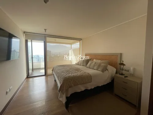 Departamento En Venta De 4 Dorm. 3 Baños Condomi En Vitacura