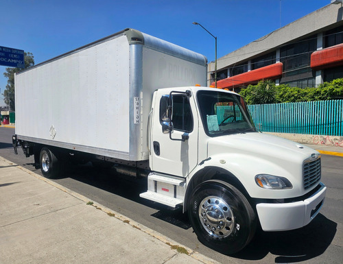 Camion Freightliner M2 106 Caja Seca Aut 2017