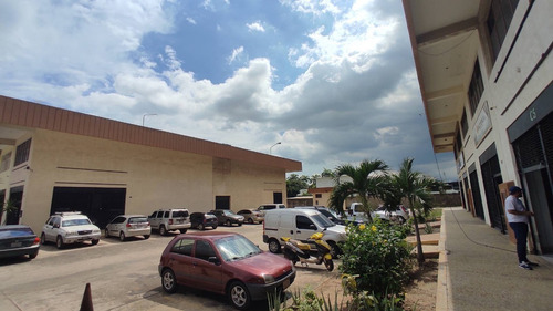 Imagen 4 de 19 de Frances Mijares Vende Local Comercial En Cc Atlas La Michelena Cód 152576