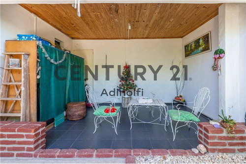 Imagen 17 de 21 de 138 E/ 517 Y 518 - Venta De Casa En Ph Al Frente De 2 Dormitorios