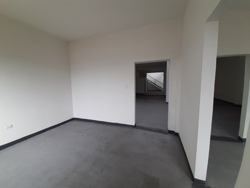 Alquiler Local El Liborio, Manizales Cod 4001846