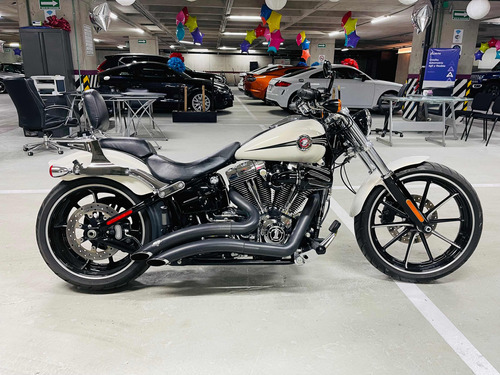 Harley Davidson Breakout