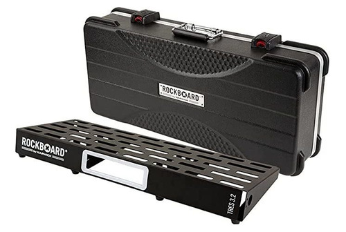 Rockboard 3.2 Tres Pedalboard W/touring Abs Case 23.5&#34; .