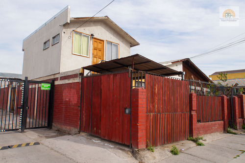 Se Vende Gran Casa En Maipú 