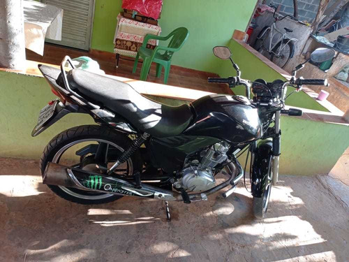 Imagem 1 de 6 de Honda 2011