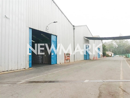 Industrial Con Buena Conexión De 800 M2 En Arriendo En Maipú