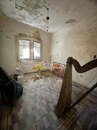 Venta Padrón Único, 2 Apartamentos + Local Comercial+ Gran Galpon