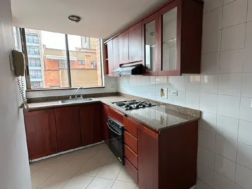 Apartamento En Venta En Conquistadores. Cod V776097
