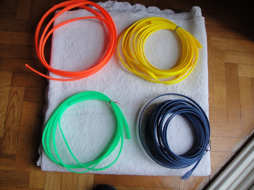Imagen 1 de 8 de Malla De Nylon Cubre Cable De Colores De Distintos Grosores