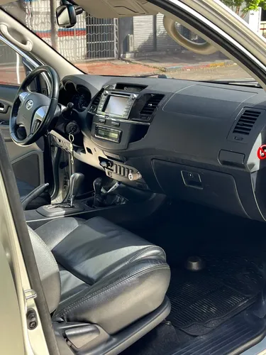Toyota Fortuner 3.0 Sr5 169 hp