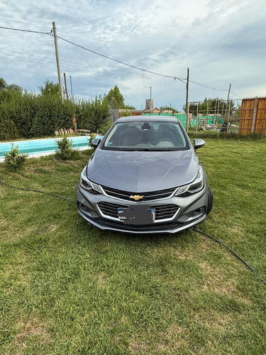 Chevrolet Cruze 1.4 ltz mt sedan