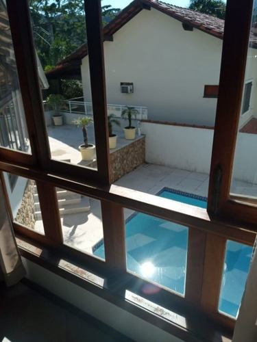 Imagem 5 de 23 de Casa Com 3 Dormitórios À Venda, 350 M² Por R$ 1.600.000,00 - Itaipu - Niterói/rj - Ca1165