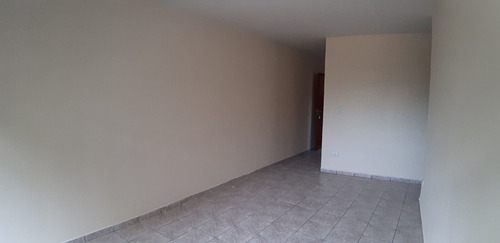 Imagem 12 de 18 de Apartamento Com 1 Dormitório Para Alugar, 67 M² Por R$ 850,00/mês - Vila Das Palmeiras - Guarulhos/sp - Ap0079