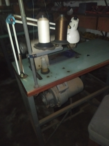 Imagen 2 de 3 de Máquina De Coser Tipo Recta Marca Pfaff