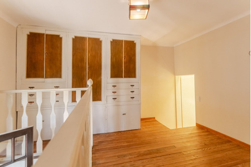Venta-tipo Casa- Ph 3 Amb. C/ Local En Esquina