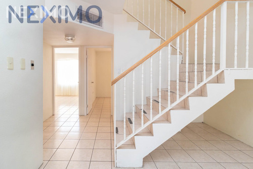 Imagen 5 de 12 de Casa En Venta En Fraccionamiento Residencial Universidad En Chihuahua, Chihuahua