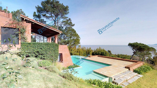 Punta Ballena