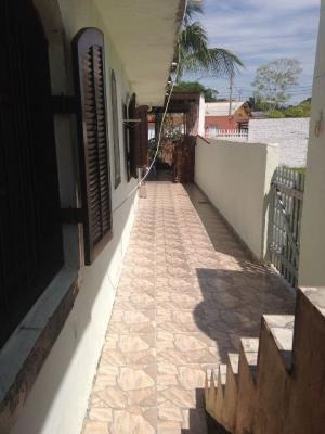 Casa No Jardim Das Palmeiras - À 1100 Mts Do Mar - 2527 Kym