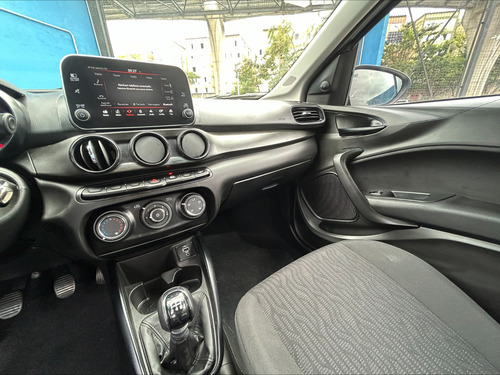 Fiat Cronos 1.3 Drive Flex 4p