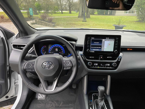 Imagen 12 de 15 de Toyota Corolla Cross Seg