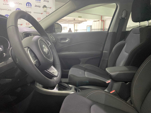 Imagen 9 de 13 de Jeep Compass Sport Automatica