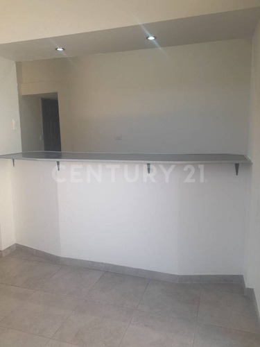 -se Vende Casa En Col. Tierra Nueva En Cd. Cuauhtemoc, Chih