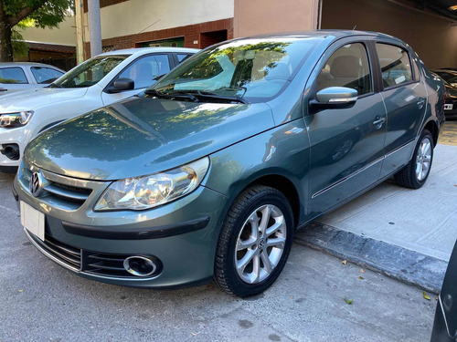 Volkswagen Voyage 1.6 Highline 101cv 2011