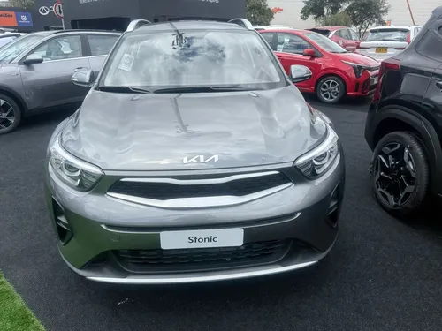 Kia Stonic Desire Mod 2026 Hibdrido Soat Gratis