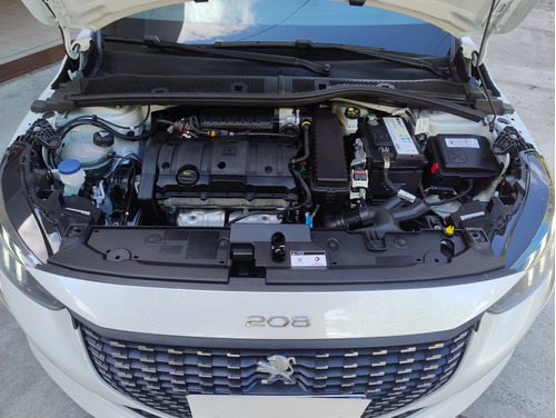 Peugeot 208 1.6 Feline Tiptronic