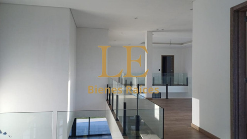 Venta Casa Barrio Costas - Puertos / Escobar