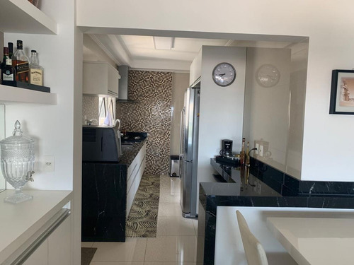 Imagem 10 de 15 de Apto São Lucas | 3 Quartos | 157 M² | Cond: R$600.00 | 2 Vagas - M06yd0