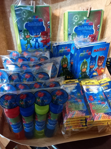Pack Bolsa Personalizada , Libro +burbujero+colores Sonic !