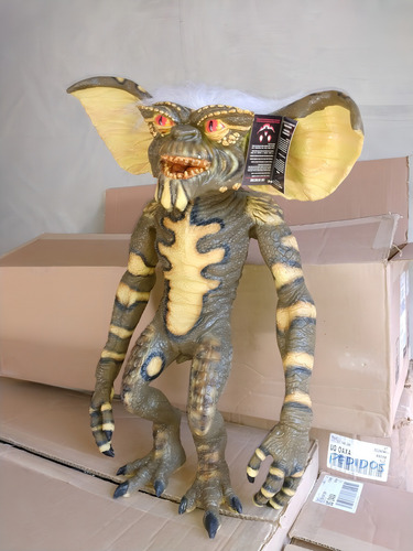 Muñeco Gremlin Evil Stripe Puppet Trick Or Treat Studios