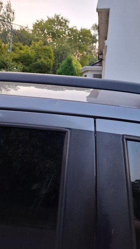 Volkswagen Suran 1.6 Trendline 11b