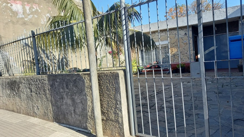 Excelente Casa Mas Apartamento En El Fondo, Villa Epañola