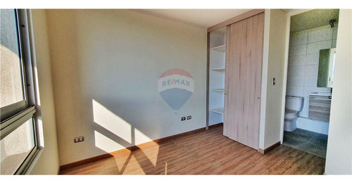 Oportunidad! 2d 2b Uno En Suite, 46 M2, Metro