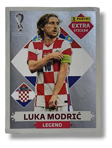 Luka Modric Legend Extra Sticker Plata Panini Qatar 2022
