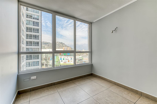 Arriendo Depto En Av Independencia. Piso 24. Vista Sur