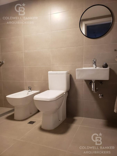 Apartamento De 2 Dormitorios A La Venta En Barrio Sur