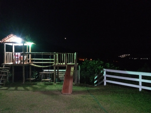 Imagem 5 de 5 de Parquinho De Madeira