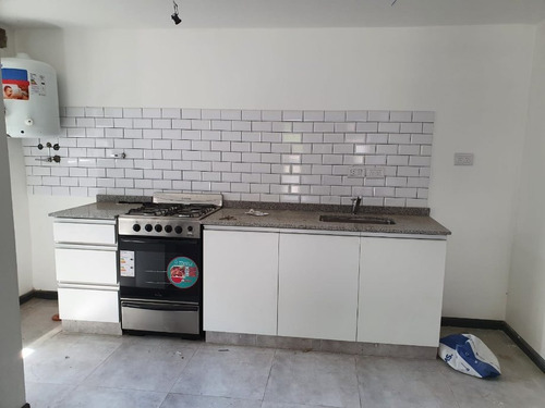 Imagen 6 de 14 de Departamento En Venta En Wilde