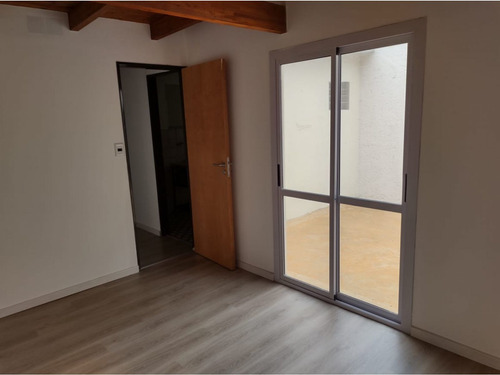 Imagen 7 de 8 de Casa En Venta En Unquillo