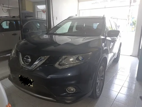 Nissan X-Trail 2.5 Exclusive 3 Row Cvt