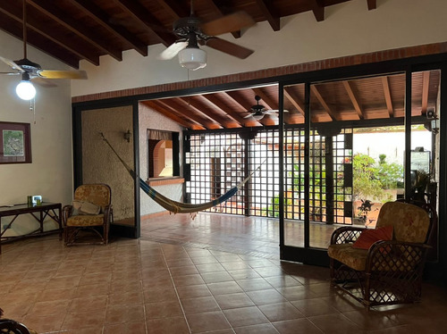 Imagen 16 de 24 de Maria Vende De Oportunidad Casa En Trigal Norte