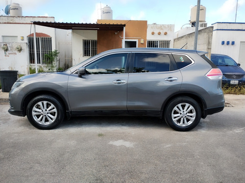 Nissan X-Trail 2.5 Advance 2 Row Mt