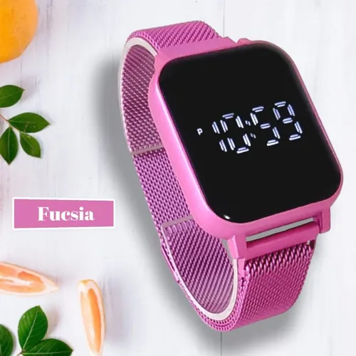 El reloj tiene iman sale